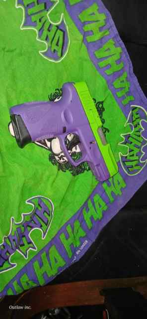 Joker gun  hahaha 