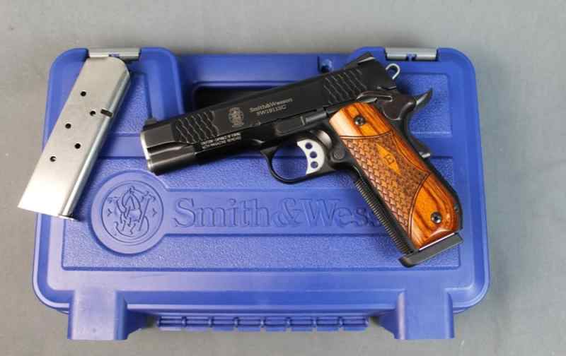 Smith and Wesson 1911 SC scandium frame