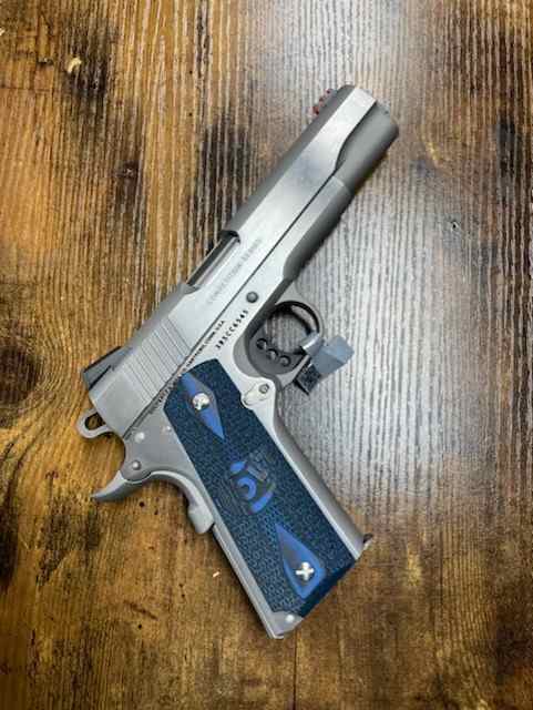 Colt Competition series 38 super 