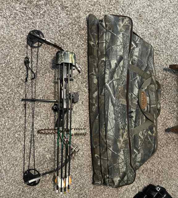 Parker Sidekick XP Bow with case