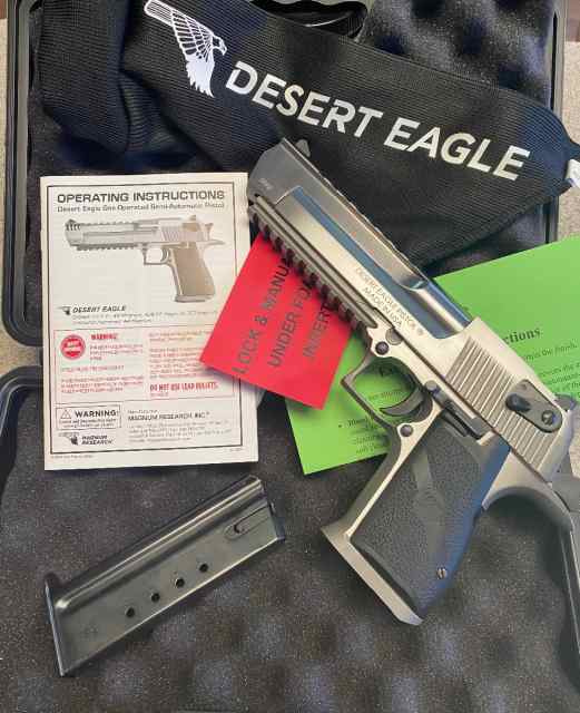 Magnum Research Desert Eagle 50 AE