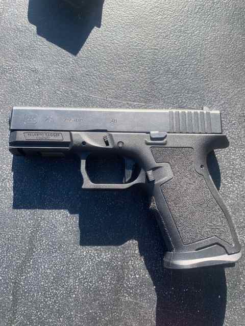 Glock 23