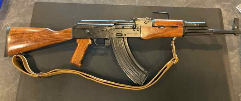 NEAR NEW 1994 MAADI RML AK-47 