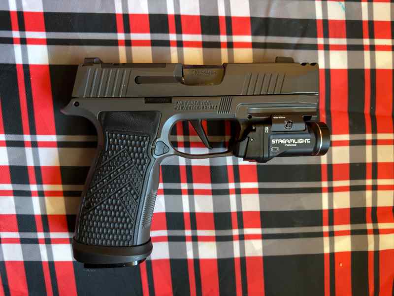 SIG SAUER P365-AXG Legion 9mm