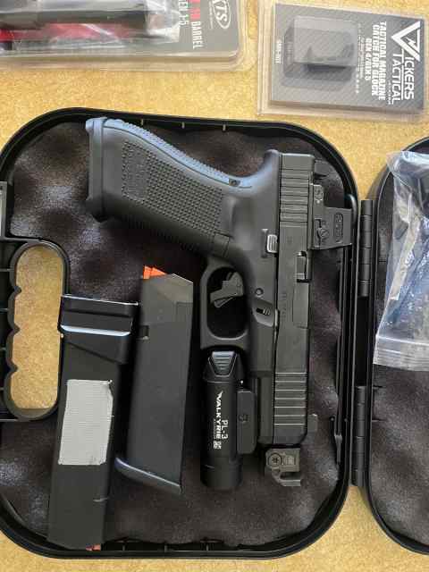 Glock 45 W/ Holosun EPS