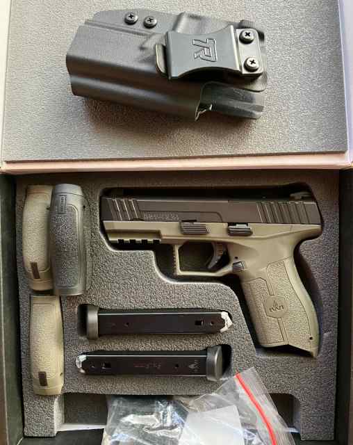For sale IWI Masada 9mm Optic Ready / holster