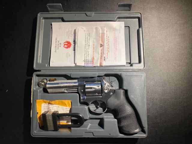 RUGER GP100 357m 6R 4.2&quot;