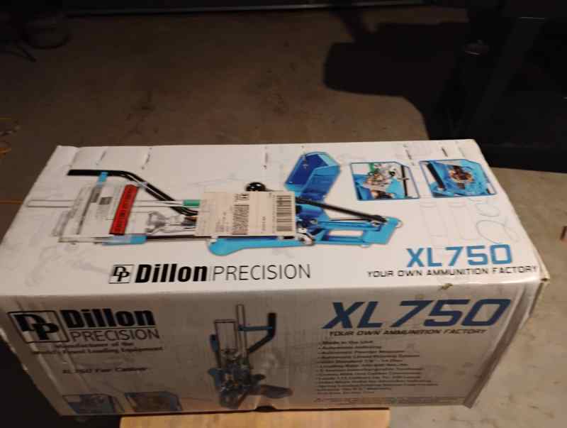 Dillon XL 750 Base Progressive Reloader(NIB)
