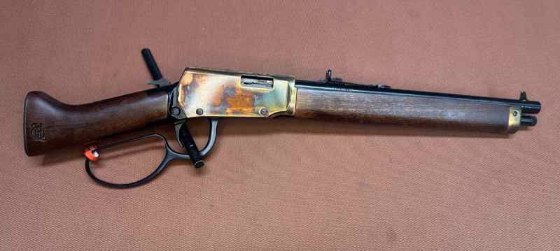 NEW IN BOX - Heritage Mfg Settler Mare&#039;s Leg 22LR 