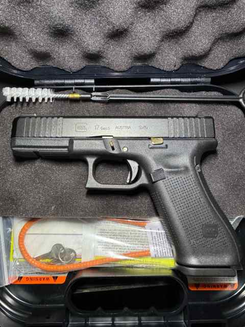 Glock 17