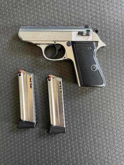 Walther PPK/S 22lr NEW