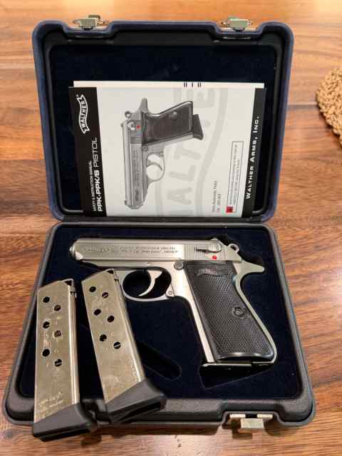     Walther PPK/S .380 ACP,Stainless &amp; Blued,  