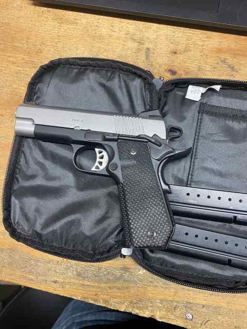 Springfield Armory EMP 4  9mm Carry Contour 