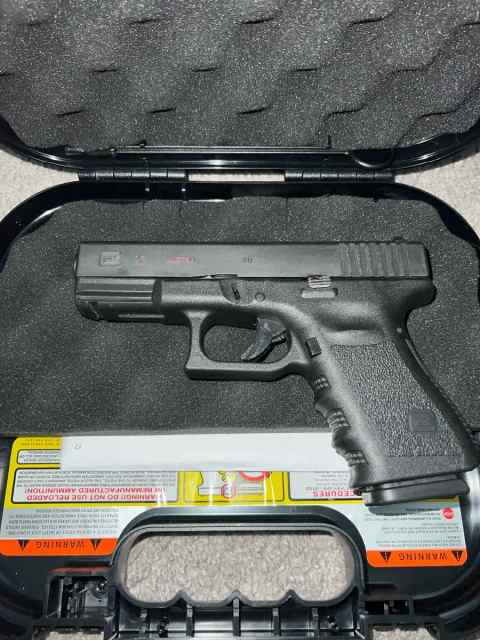 Glock 23 