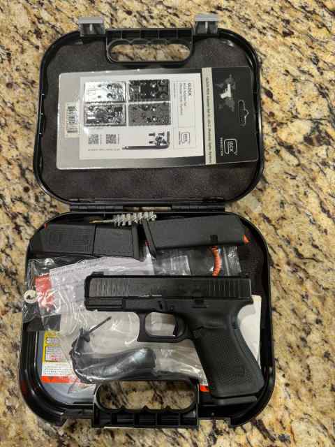 Glock 19 Gen 5 MOS BNIB in Hondo/Castroville
