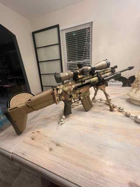 FN scar 16s 5.56