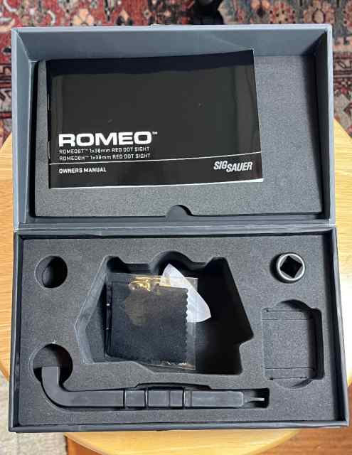 FS Sig Romeo 8H AR Optic