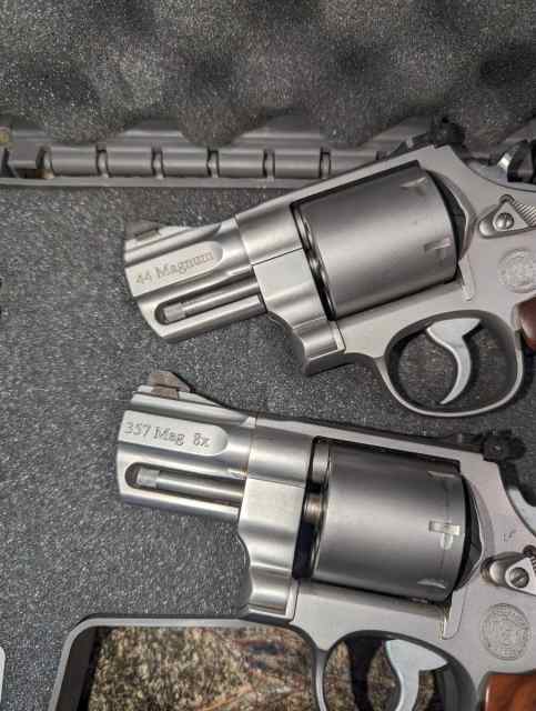 627 8X  S&amp;W Performance Center revolver