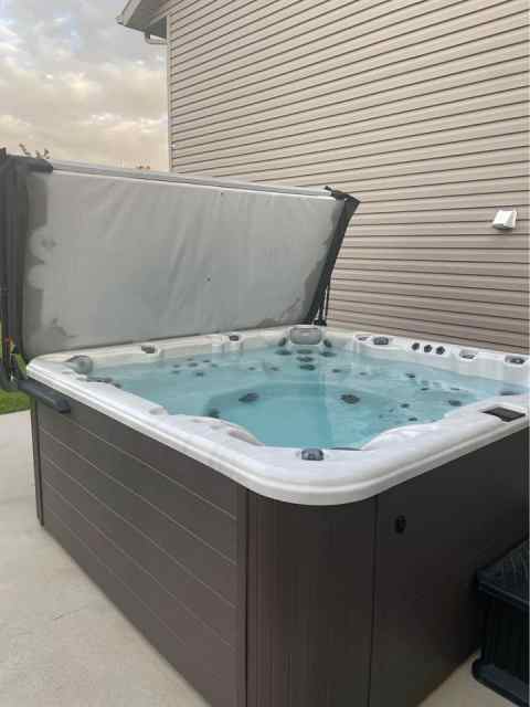 2023 Clearwater Hot tub.jpg