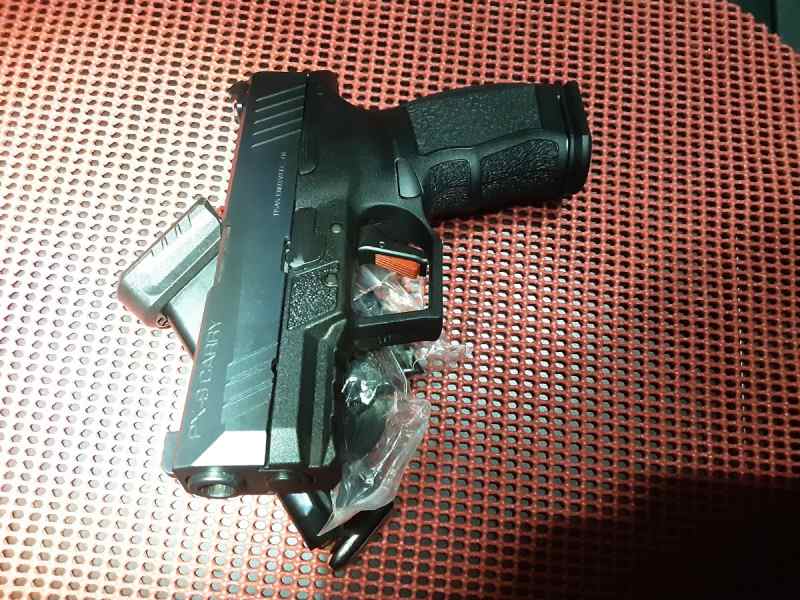 NEW IN THE BOX - Springfield Armory 1911 Ronin EMP