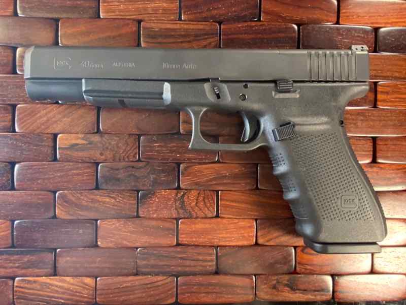 Glock 40 Gen4 10mm MOS