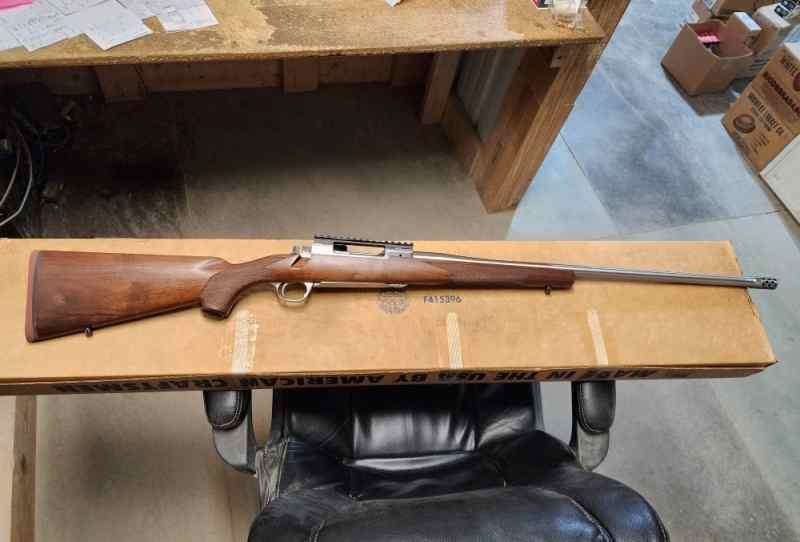 RUGER HAWKEYE HUNTER 300 WIN MAG 24&quot;