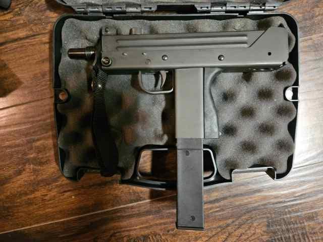 Cobray m-11 9mm