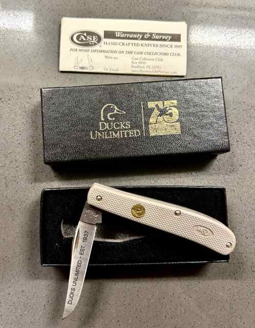 $$**FS Ducks Unlimited Case 75th Anniversary knife