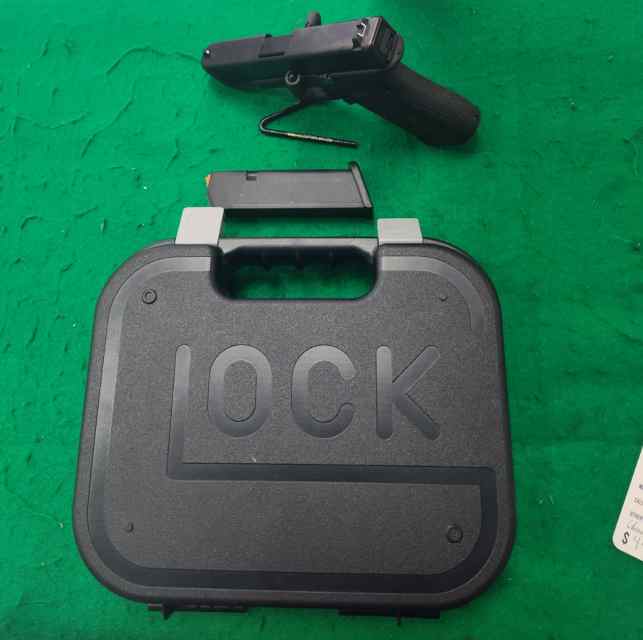 Glock 45 W/Original Case &amp; 1 Mag