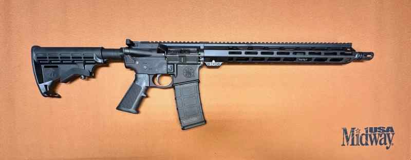 NEW IN BOX - Smith &amp; Wesson M&amp;P 15 Sport III 