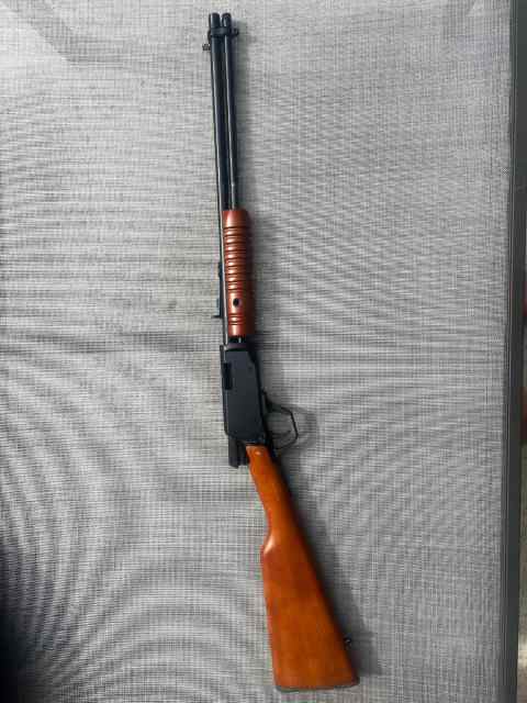 Rossi Gallery 22 LR Pump Action Rifle 15+1 18”