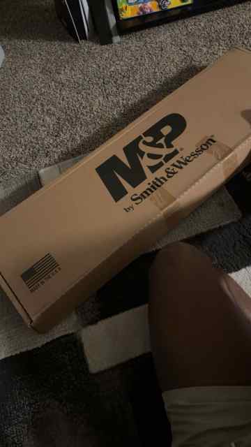 M&amp;P 15 pistol 556
