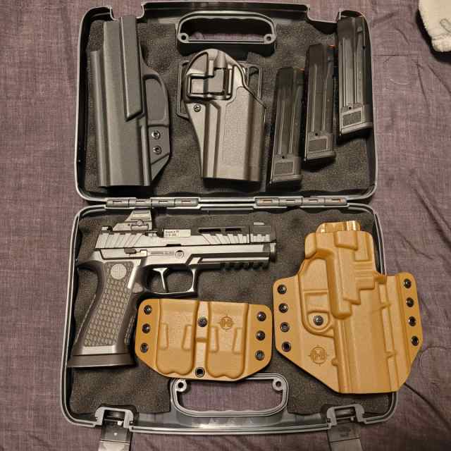 Sig p320 Spectre Comp Blackout