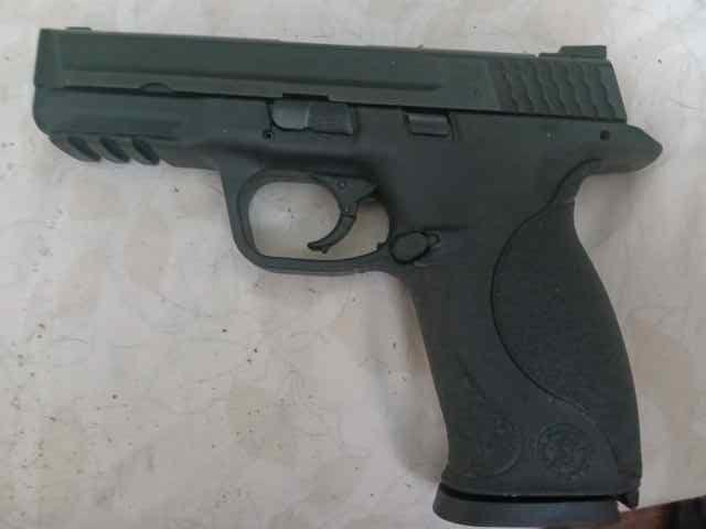 S&amp;W MP 40   ( Trade )  for a Springfield XDs 45 