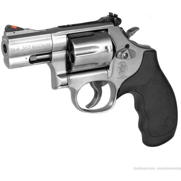 HOLIDAY SALE!! S&amp;W 686 Plus 357 Mag (164192)