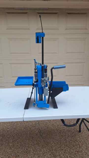 Complete Dillon Precision RL-550B Reloading system