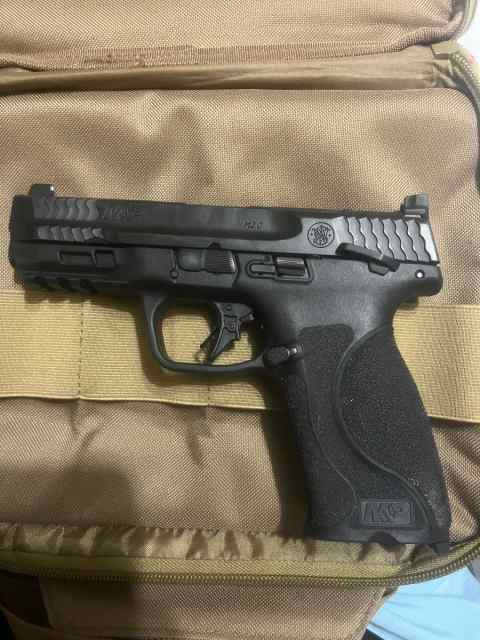 M&amp;P 2.0 FOR SALE
