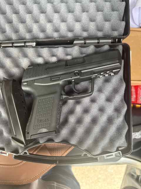 NEW IN BOX - Taurus G2C - 3.2&quot; Barrel - Black/FDE