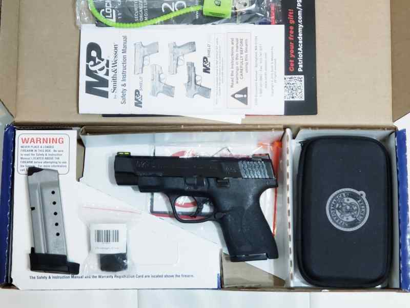  Smith and Wesson M&amp;P Shield 40 Performance Center