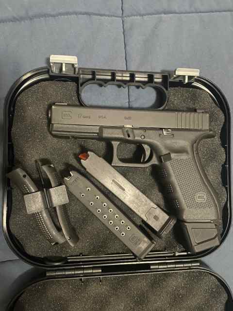 Glock 17