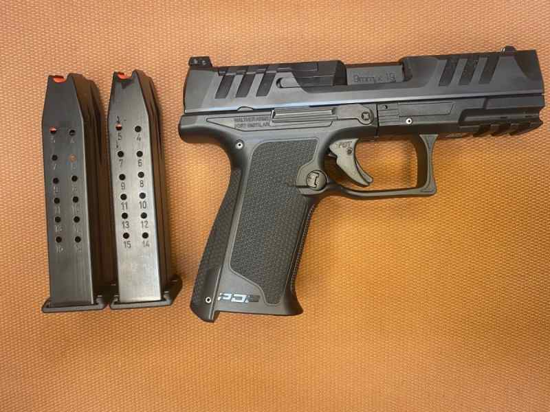 Glock Model 27 Gen 4 40 S&amp;W