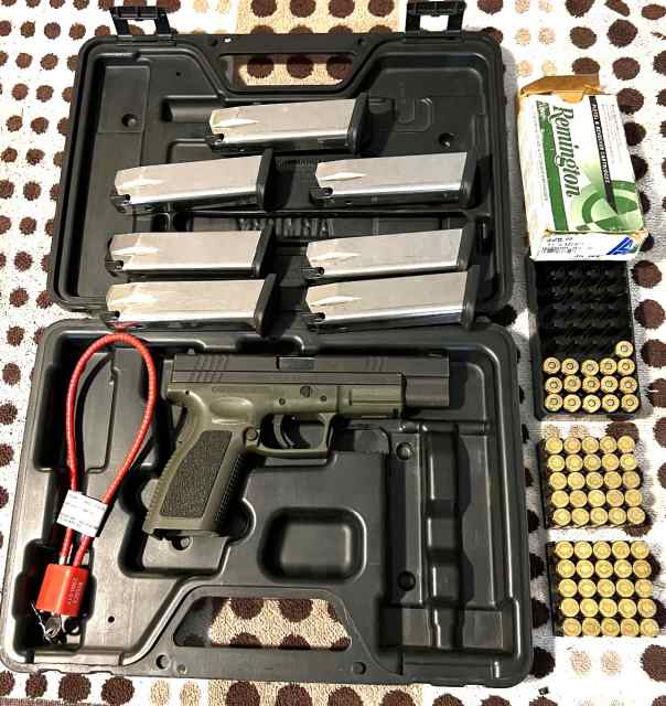 Springfield XD45LE Tactical .45GAP 8 mags