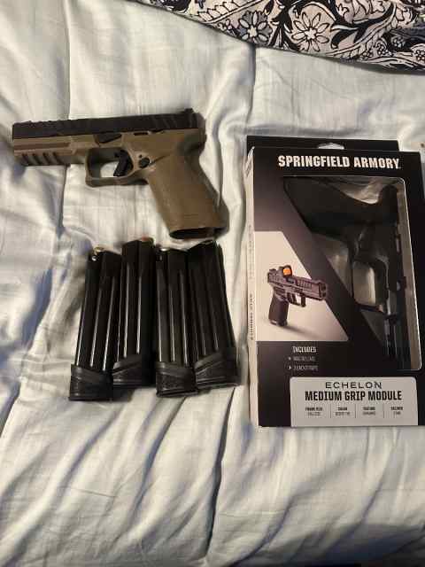 Springfield Echelon W/ 4 20rd mags and more