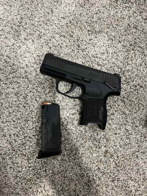 Sig P365 Like New