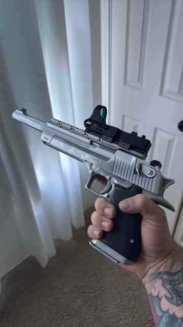 Desert eagle