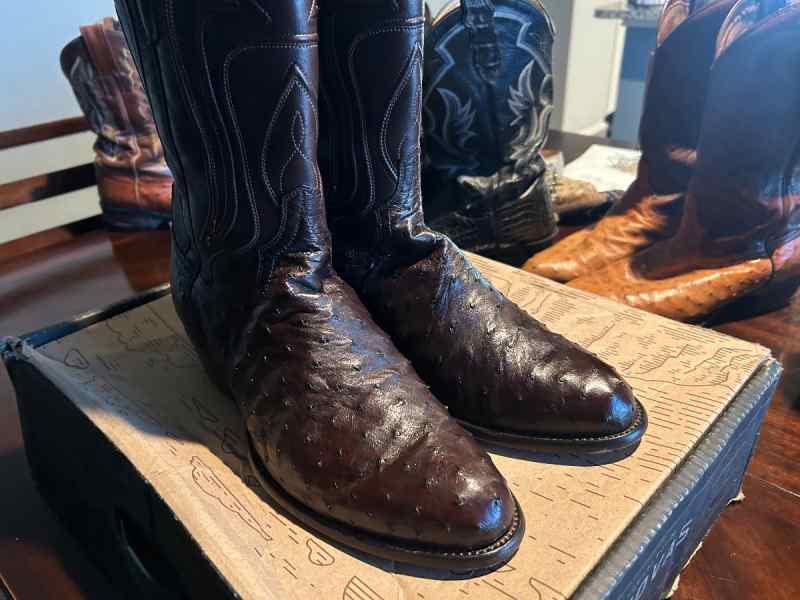 Tecovas men’s size 12d full quilt ostrich boots 