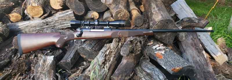 Winchester Model 70 Classic Featherweight. 270 Leu