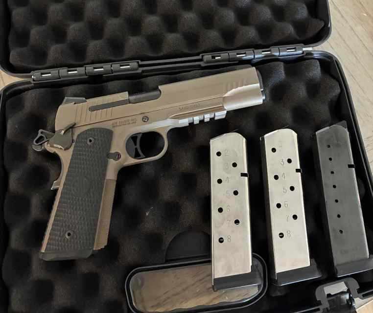 Sig Emperor Scorpion 1911 