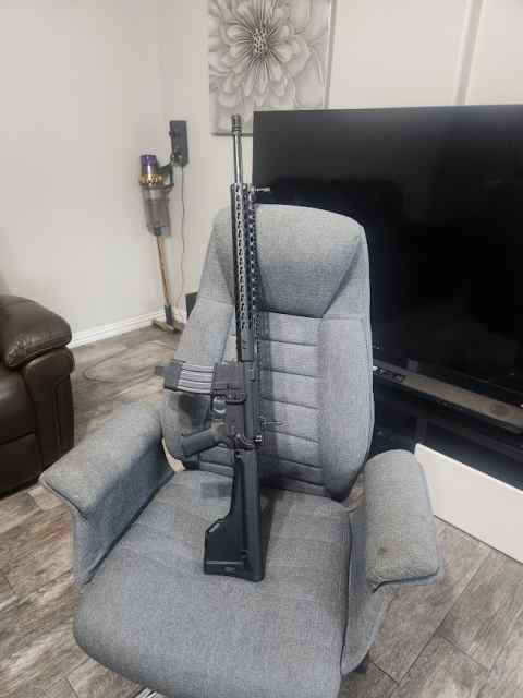 20&quot; Heavy Barrel AR-15 for sale and or trade