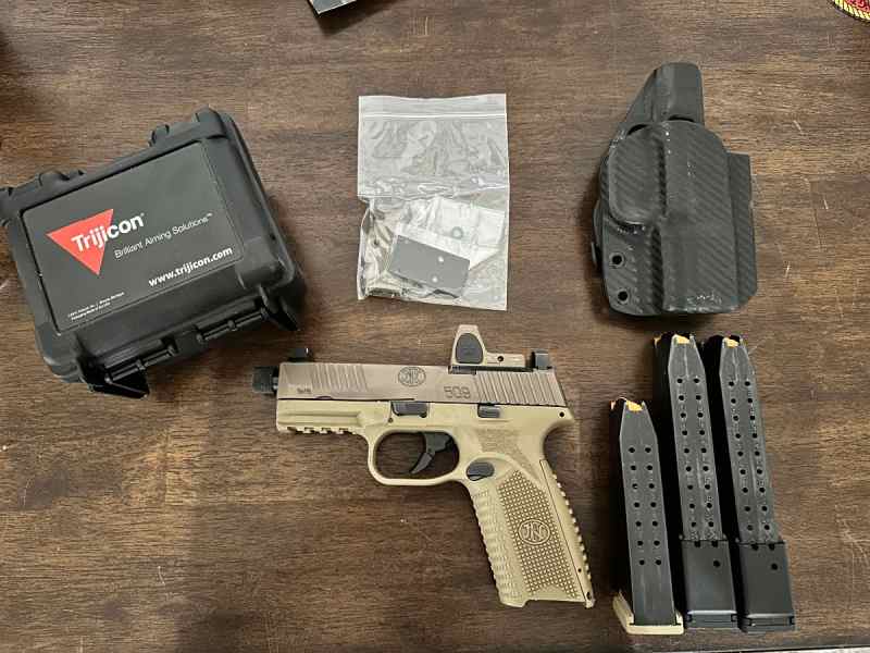 FN 509 Tactical w/ RMR and Trijicon night sights 